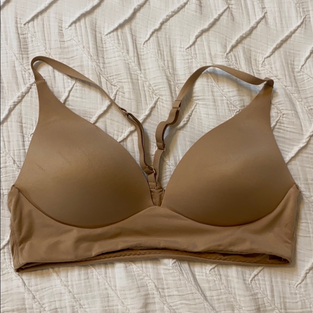 Racer back VS plunge bra